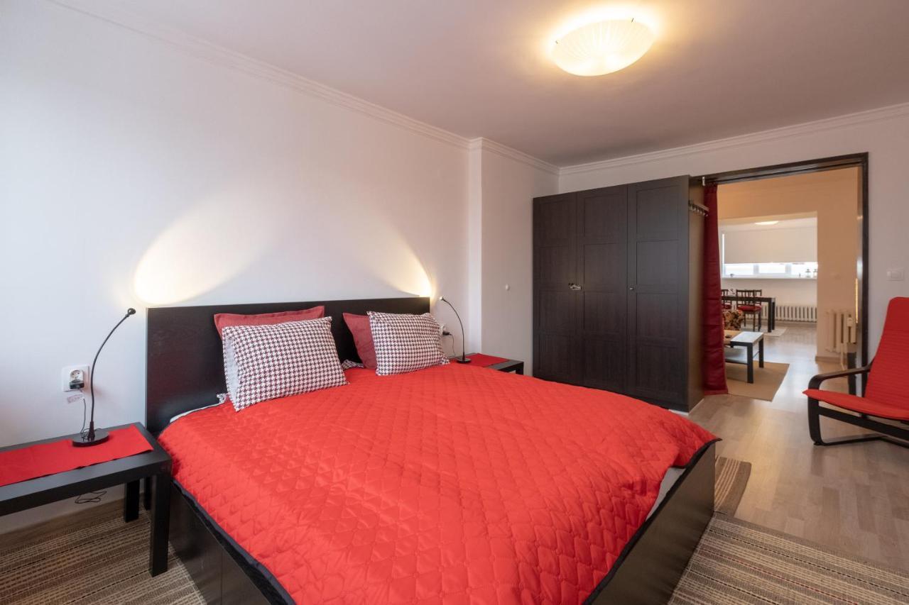 LZ Spacious One Bedroom Apartment in Top Centre Sofia Buitenkant foto